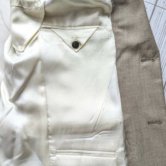 Oscar de la Renta Tailored Fit Wool Blazer in Sand Dune Size 10 / 12 - Picture 7 of 15